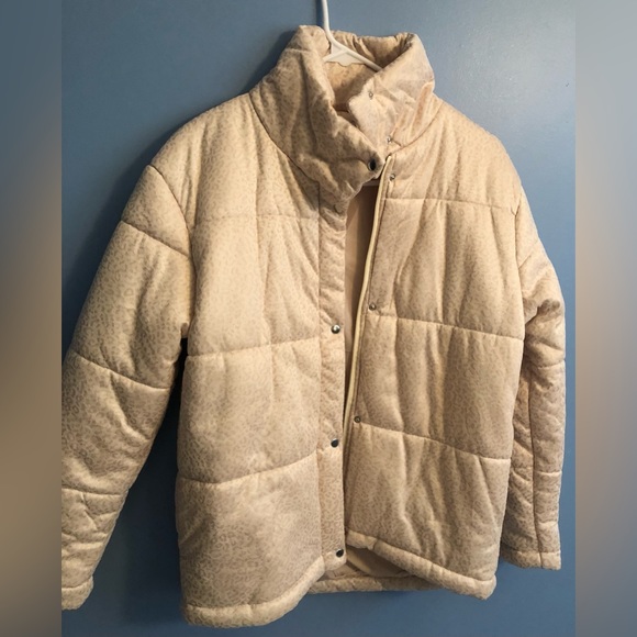 XS Pink Lily Animal Print Jacket - Picture 3 of 9